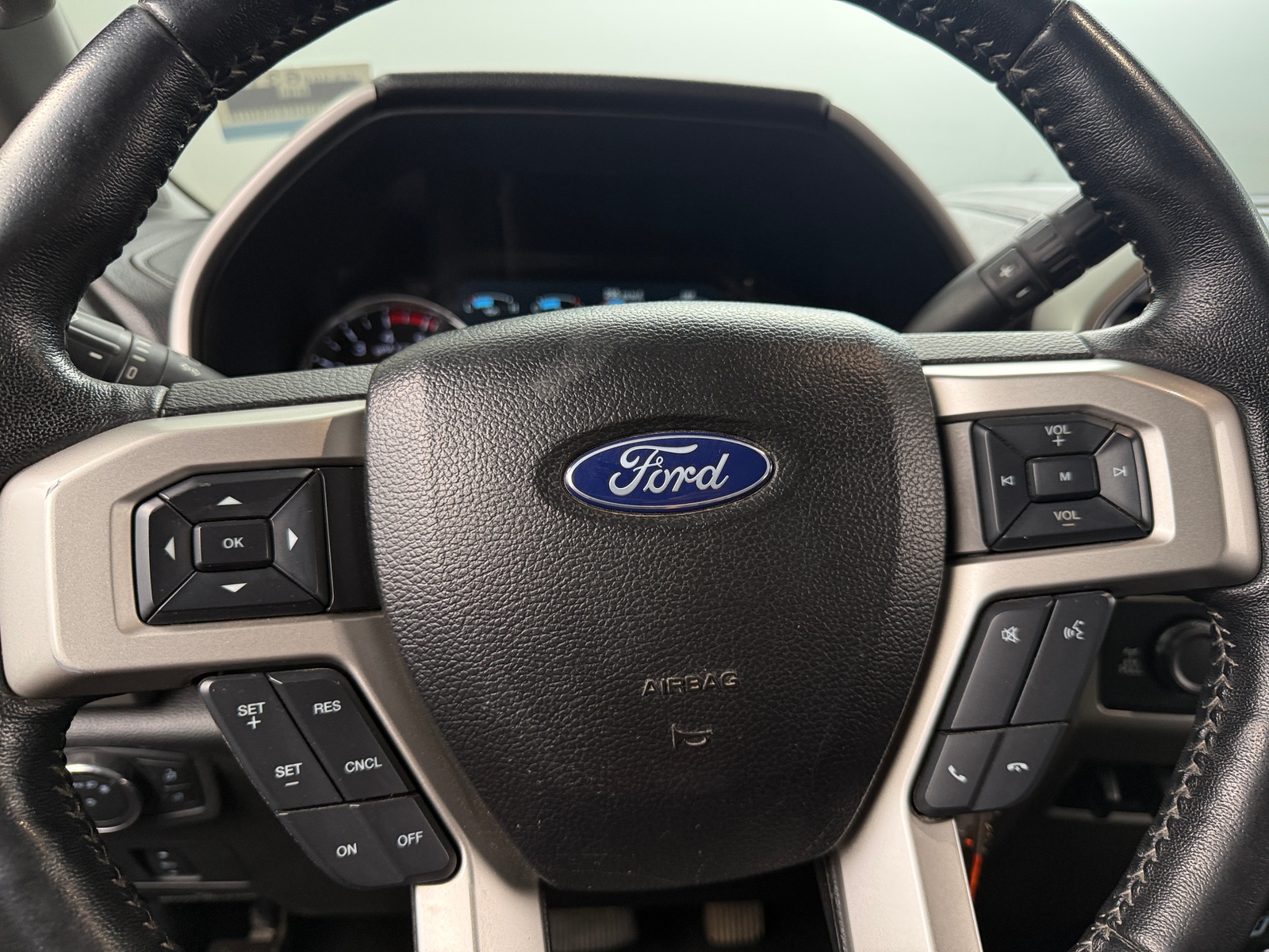 Thumbnail: 2017 Ford Econoline - 4