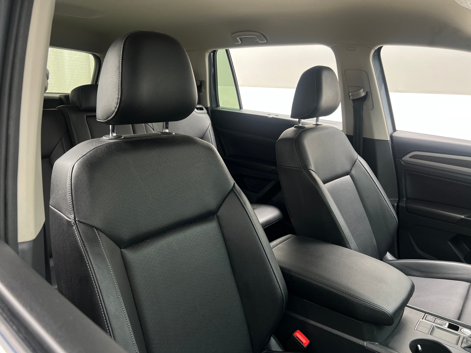 Thumbnail: 2019 Volkswagen Atlas - 2