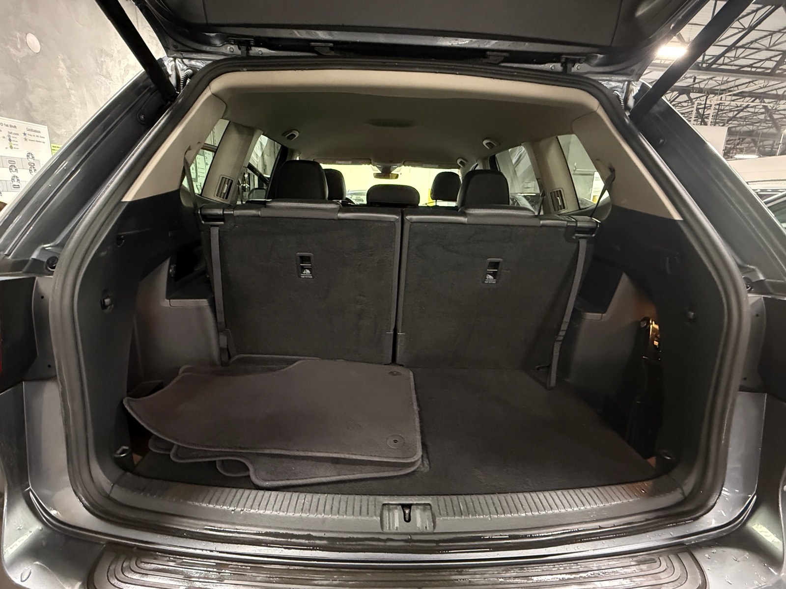 Thumbnail: 2019 Volkswagen Atlas - 7