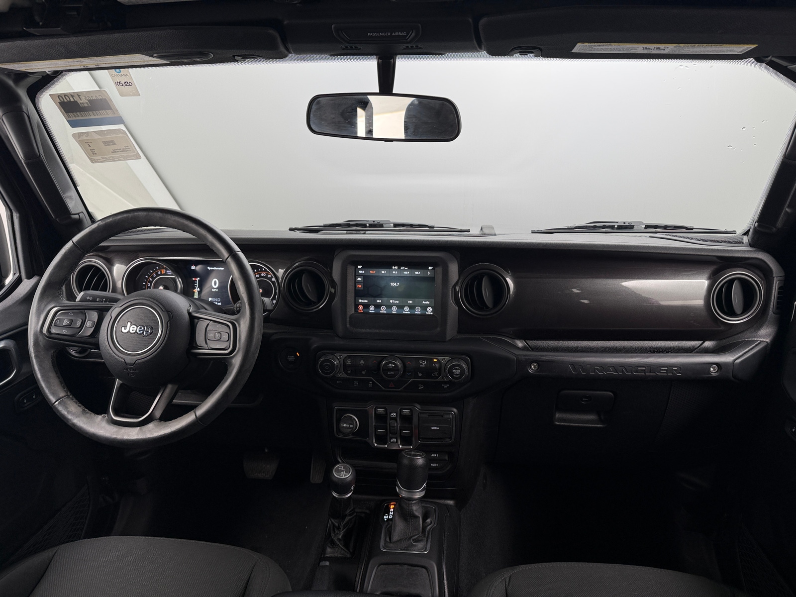 Thumbnail: 2019 Jeep Wrangler - 3