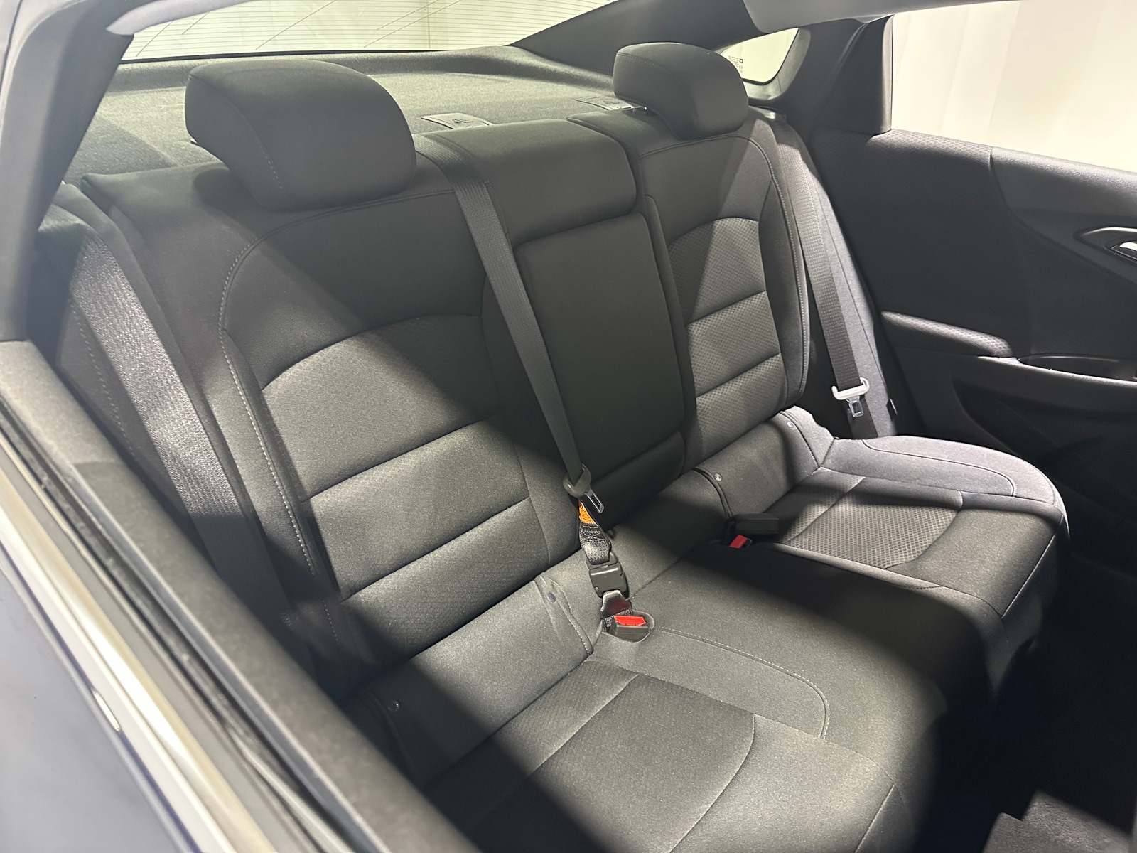 Thumbnail: 2017 Chevrolet Malibu - 6