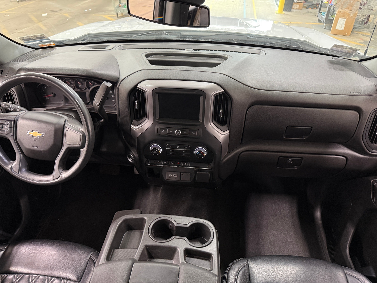 Thumbnail: 2022 Chevrolet Silverado 1500 - 3