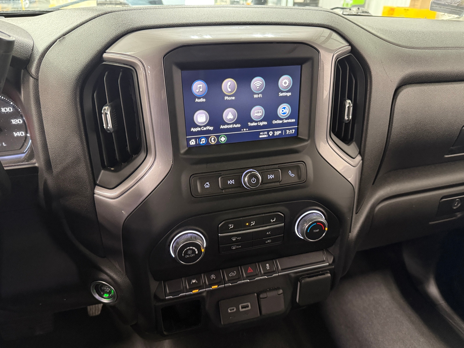 Thumbnail: 2022 Chevrolet Silverado 1500 - 4