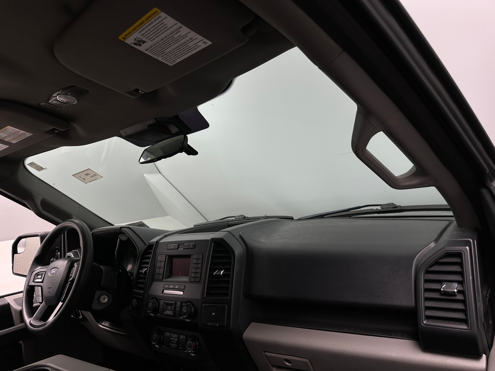 Thumbnail: 2020 Ford Econoline - 3