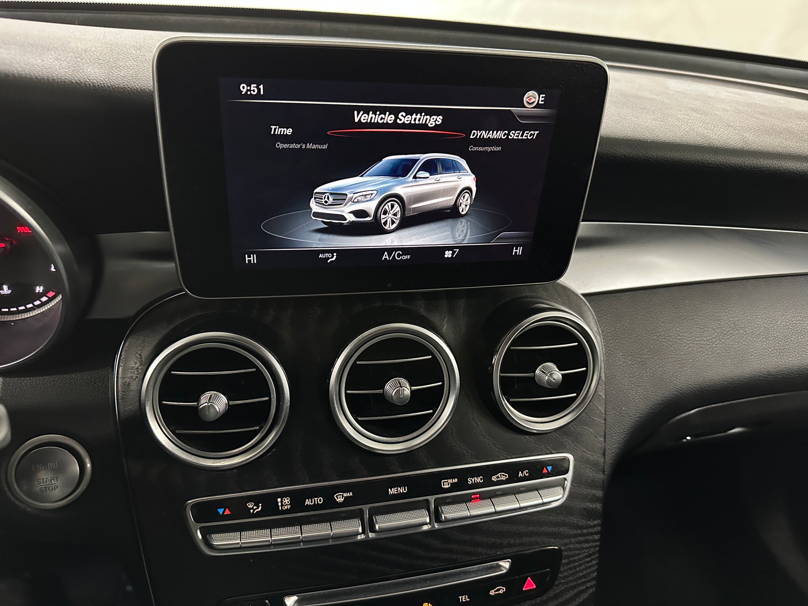 Thumbnail: 2018 Mercedes-Benz GLC - 3