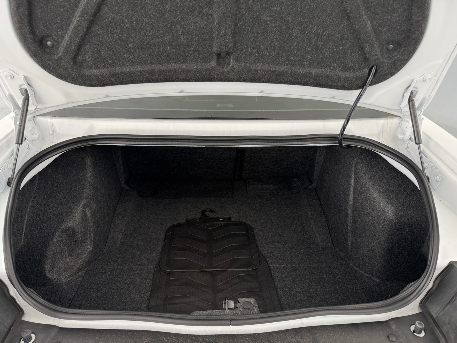 Thumbnail: 2023 Dodge Challenger - 5