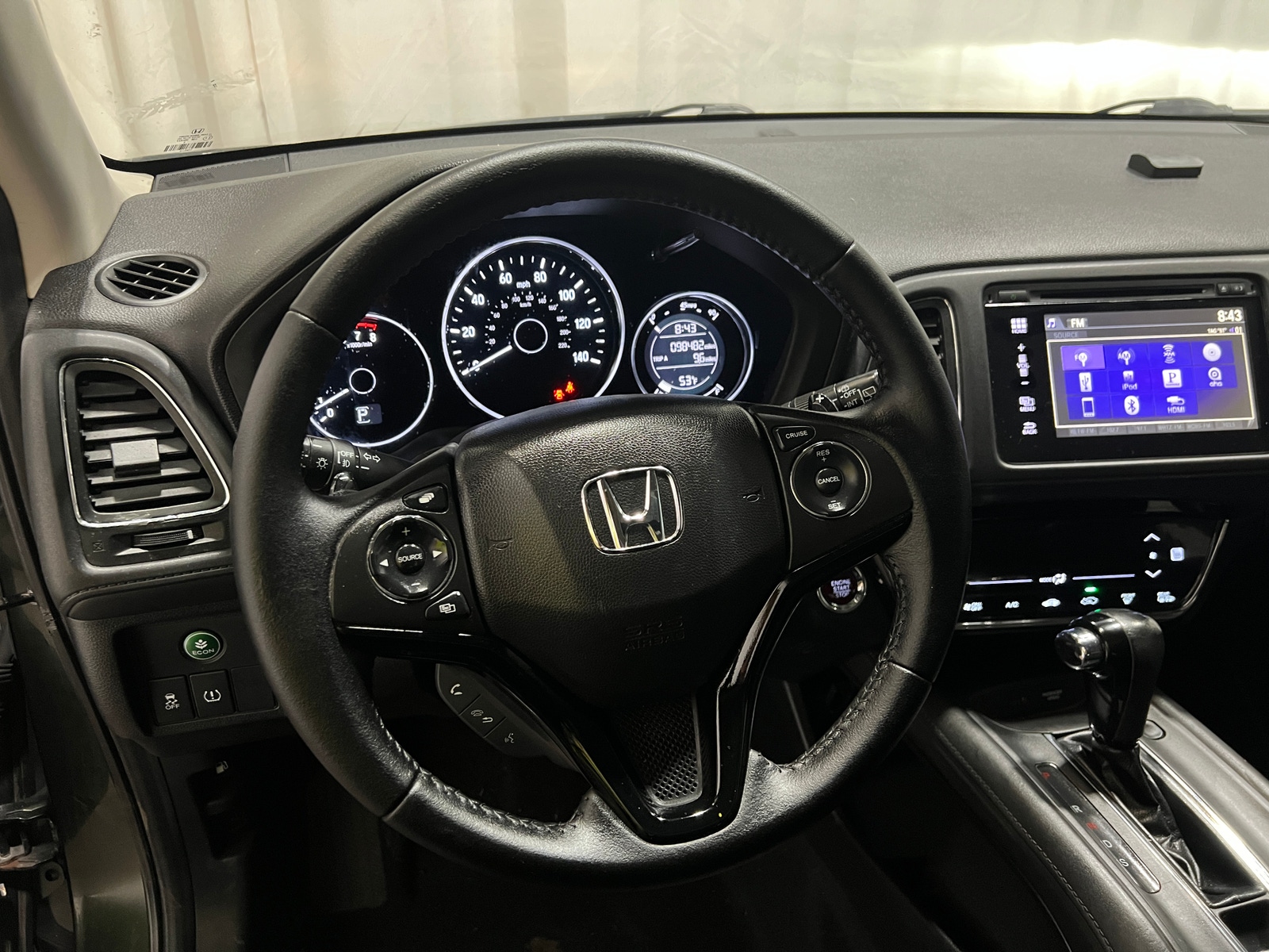 Thumbnail: 2016 Honda HR-V - 4