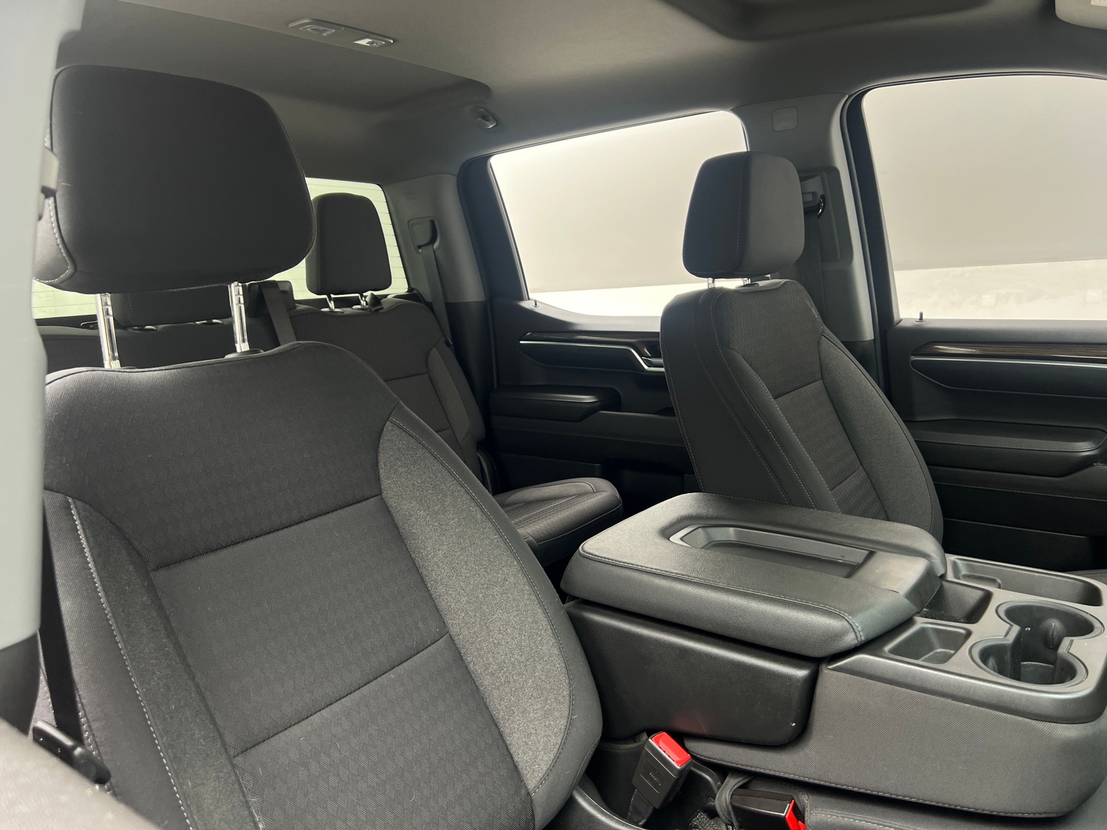 Thumbnail: 2022 Chevrolet Silverado 1500 - 2