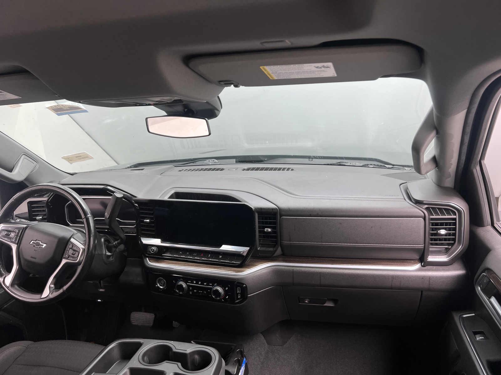 Thumbnail: 2022 Chevrolet Silverado 1500 - 3