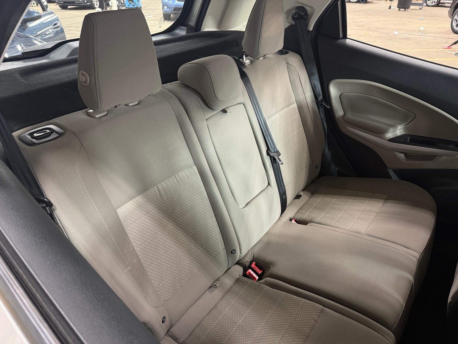 Thumbnail: 2020 Ford EcoSport - 6