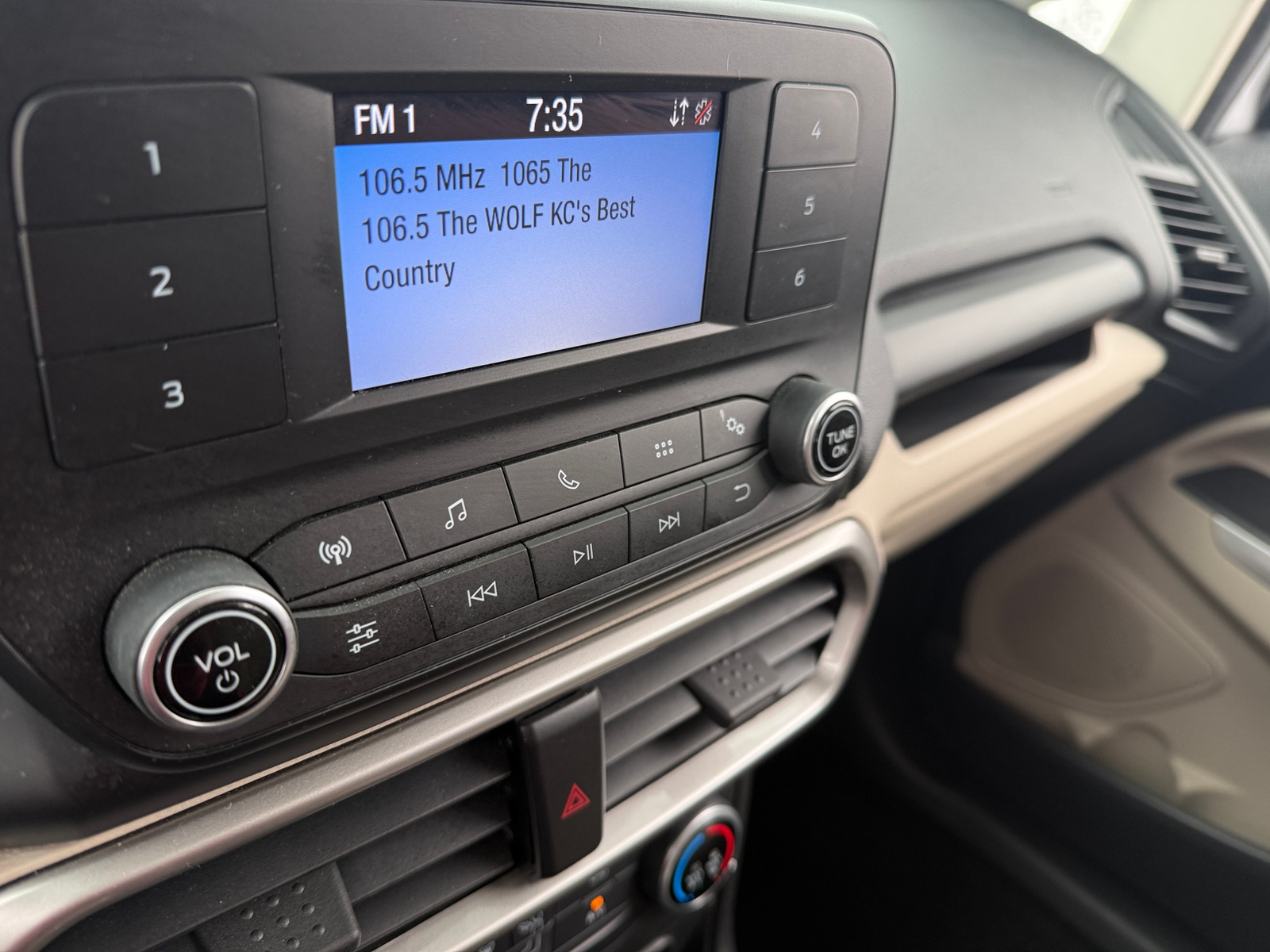 Thumbnail: 2020 Ford EcoSport - 4