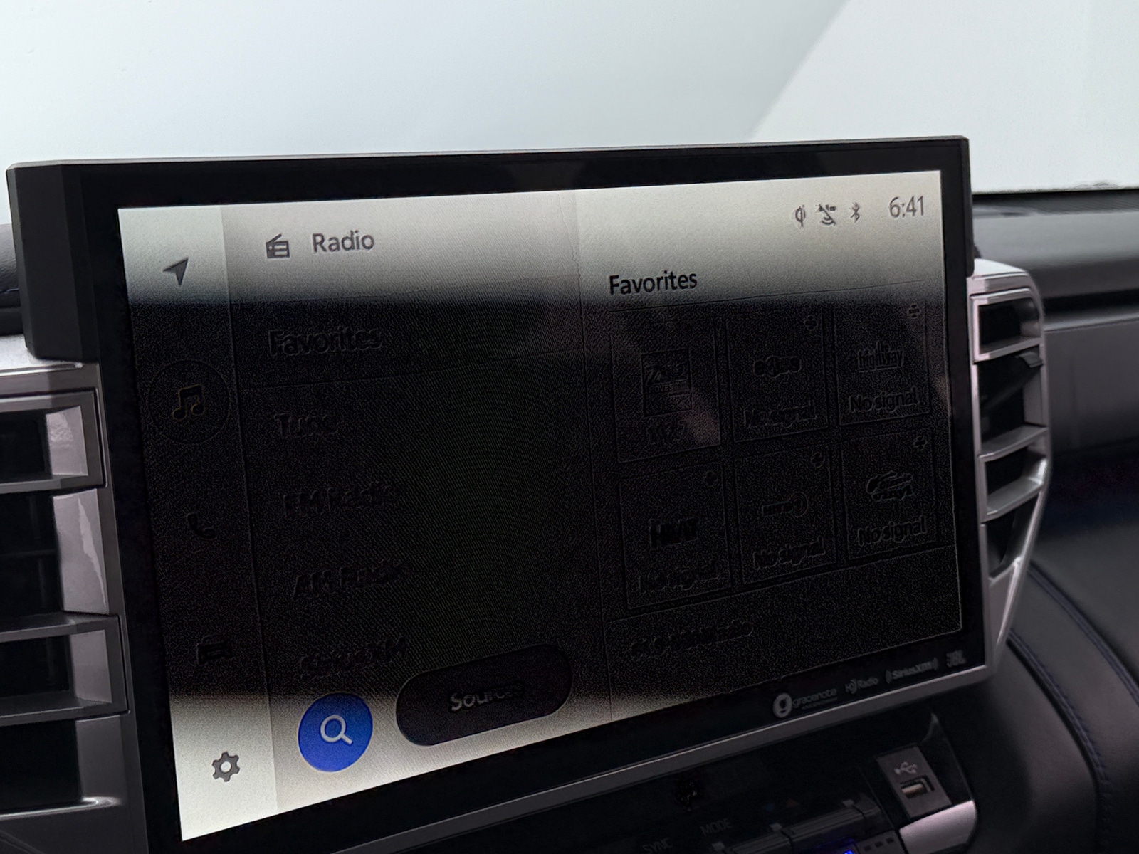 Thumbnail: 2023 Toyota Tundra - 3