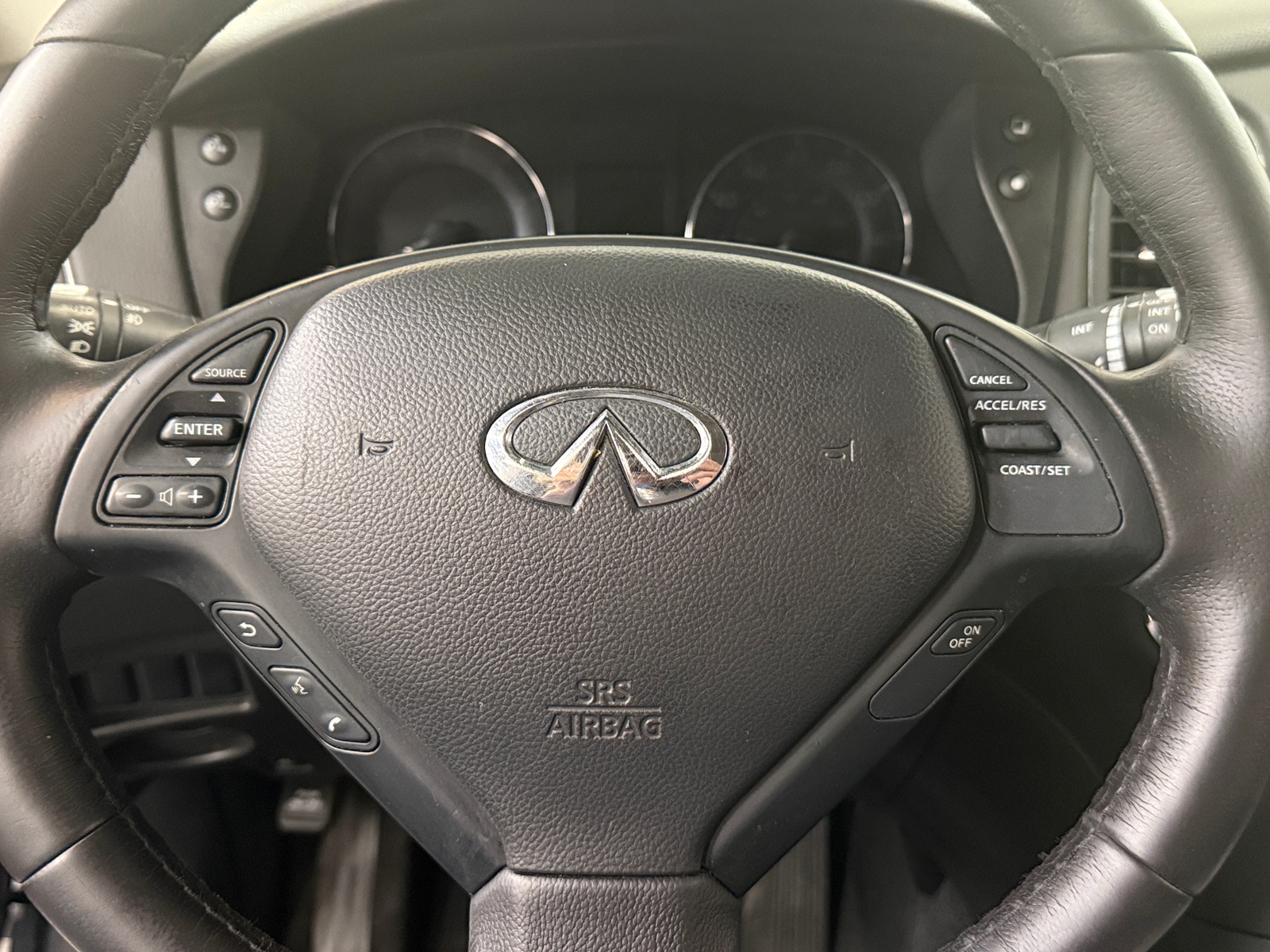 Thumbnail: 2017 INFINITI QX50 - 4