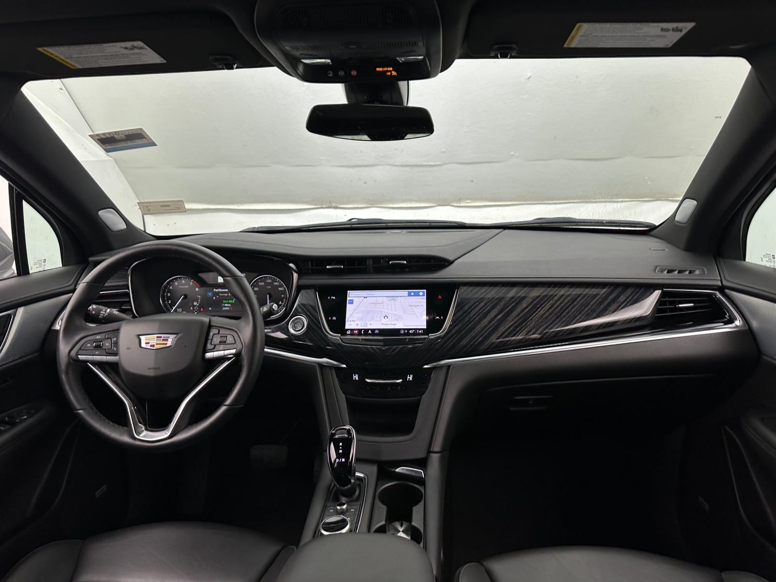 Thumbnail: 2025 Cadillac XT6 - 2