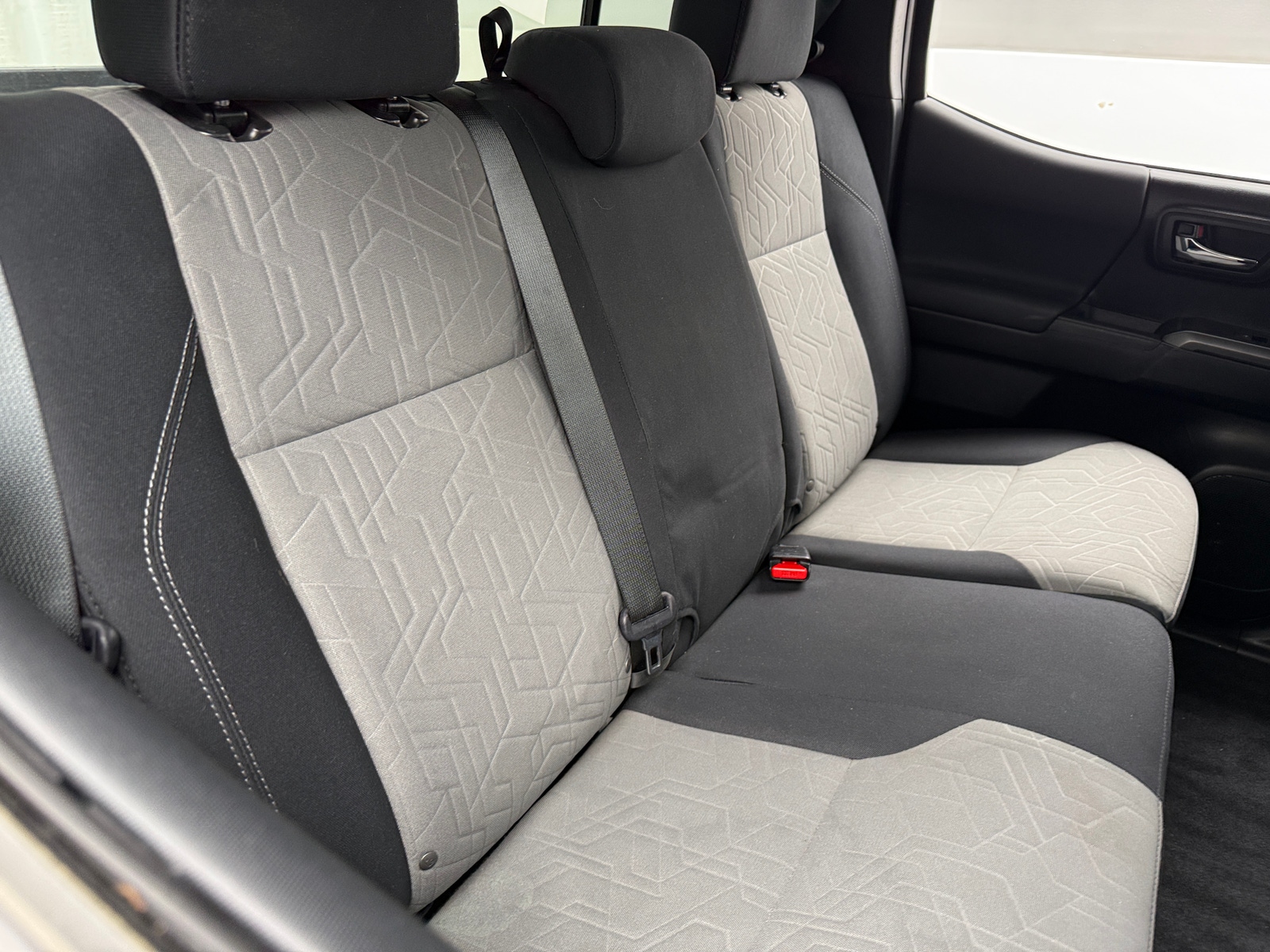 Thumbnail: 2021 Toyota Tacoma - 6