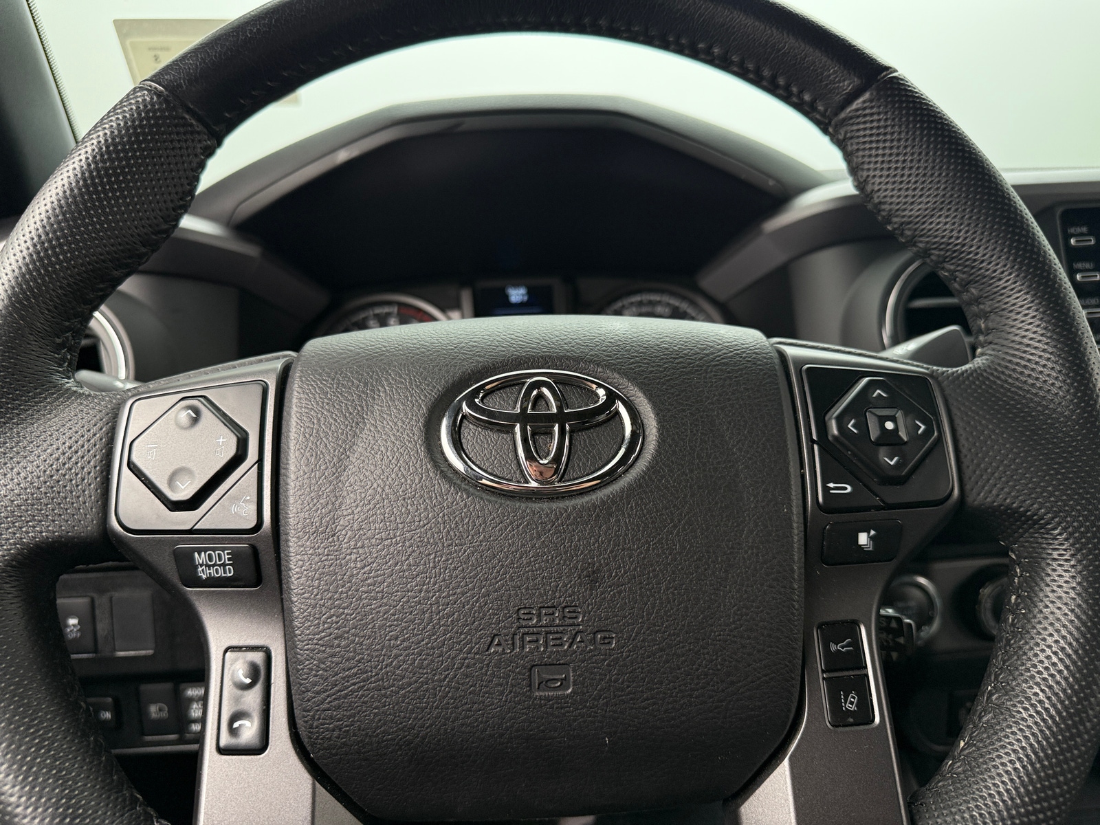 Thumbnail: 2021 Toyota Tacoma - 5