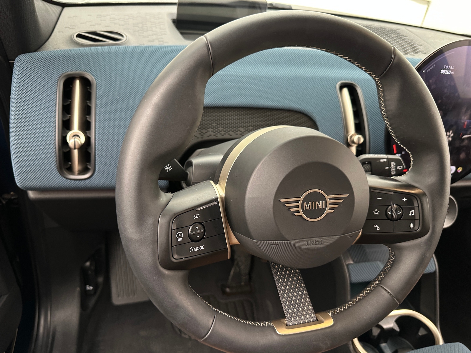 Thumbnail: 2025 MINI Cooper Countryman - 4