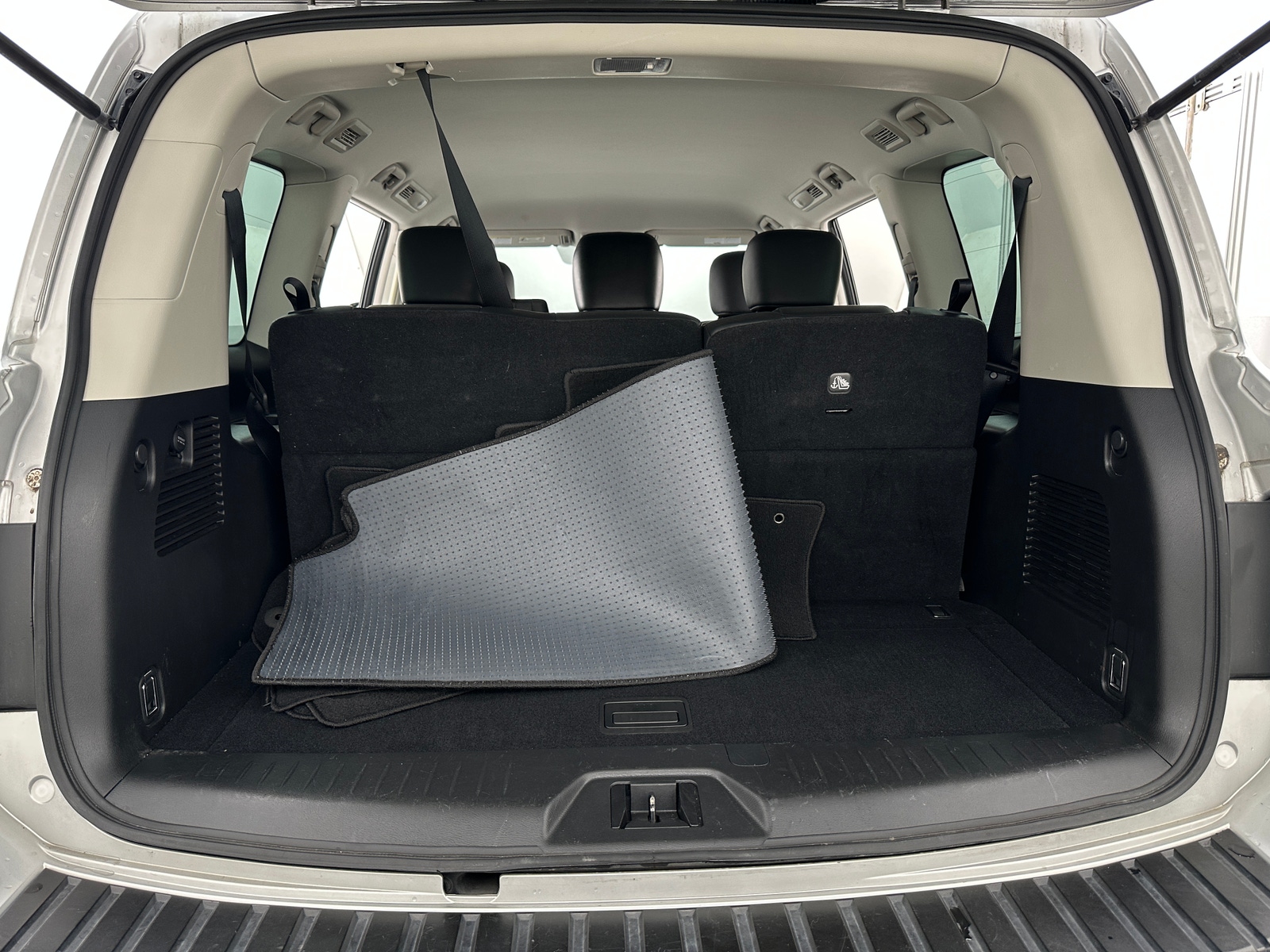 Thumbnail: 2022 Nissan Armada - 6