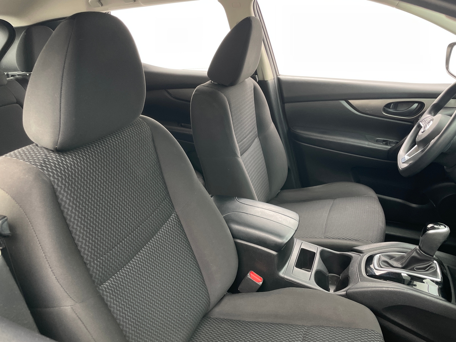 Thumbnail: 2019 Nissan Rogue Sport - 2