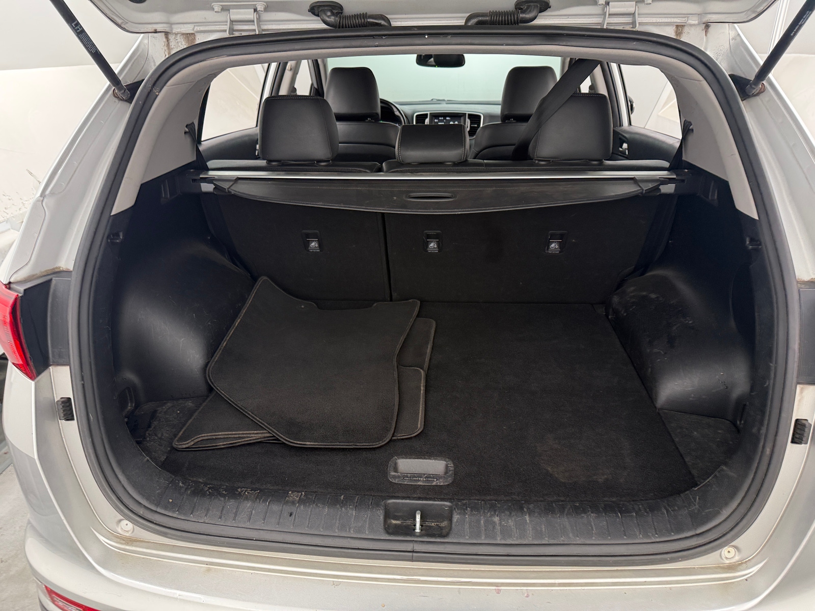 Thumbnail: 2017 Kia Sportage - 6