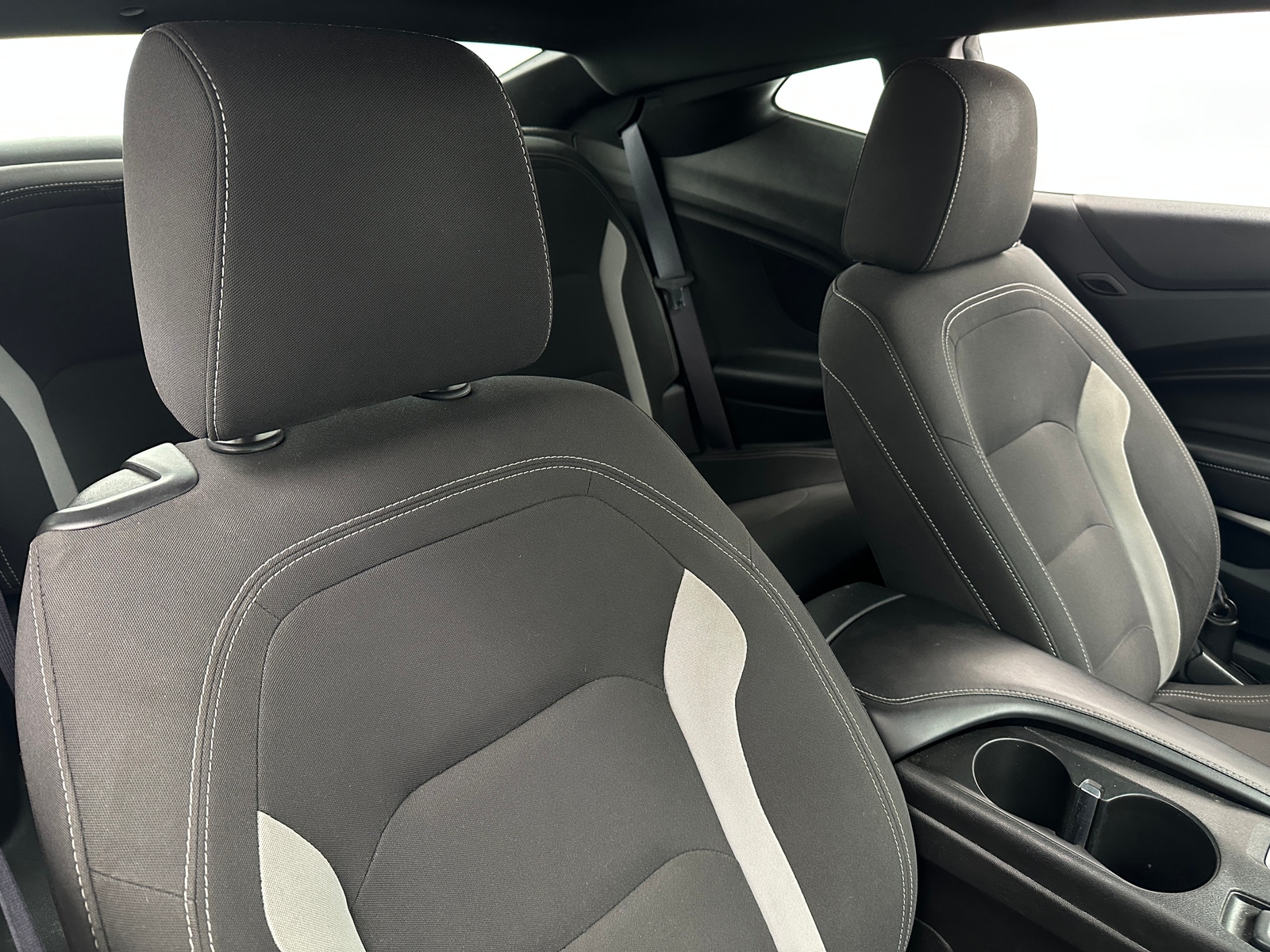 Thumbnail: 2016 Chevrolet Camaro - 2