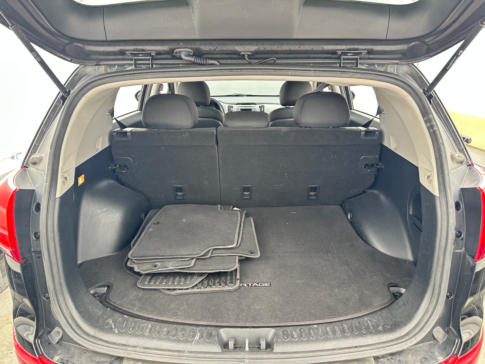 Thumbnail: 2016 Kia Sportage - 7