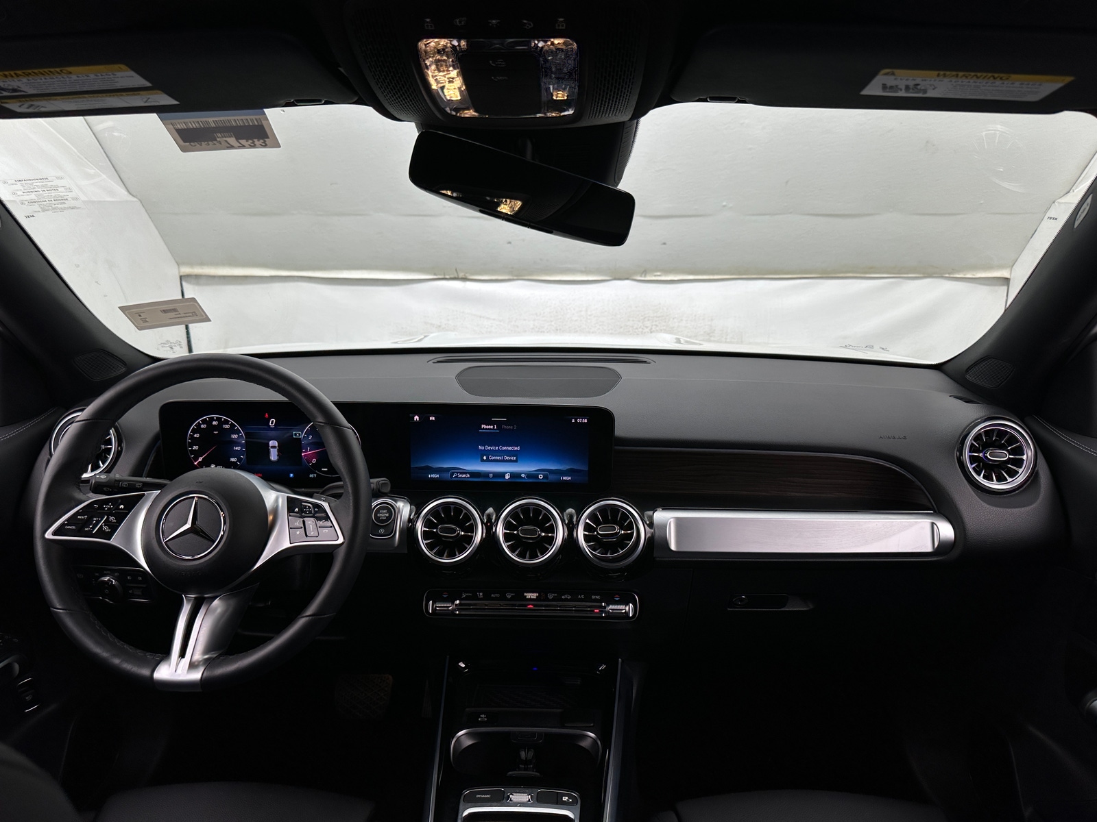 Thumbnail: 2025 Mercedes-Benz GLB - 2