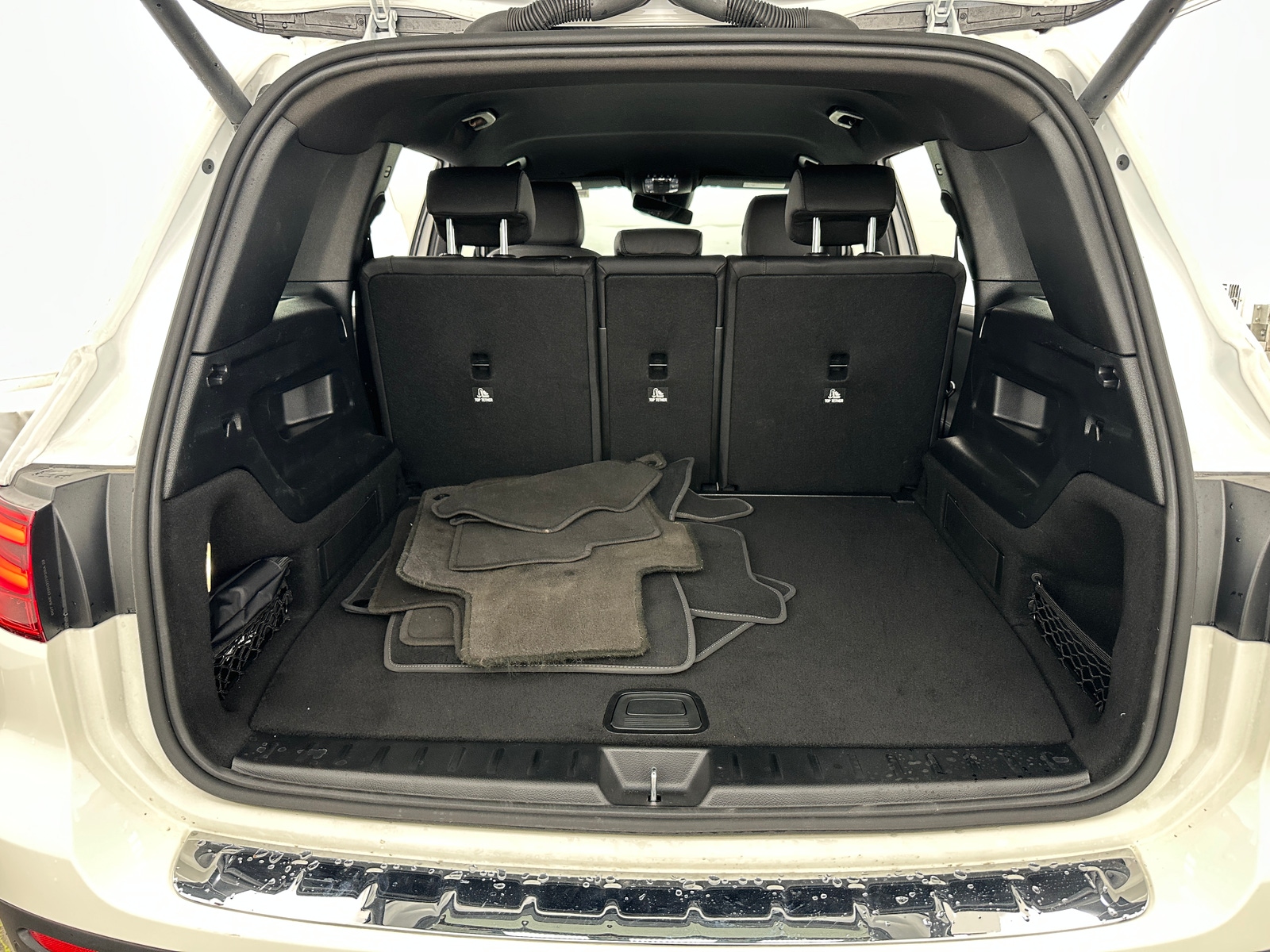 Thumbnail: 2025 Mercedes-Benz GLB - 6