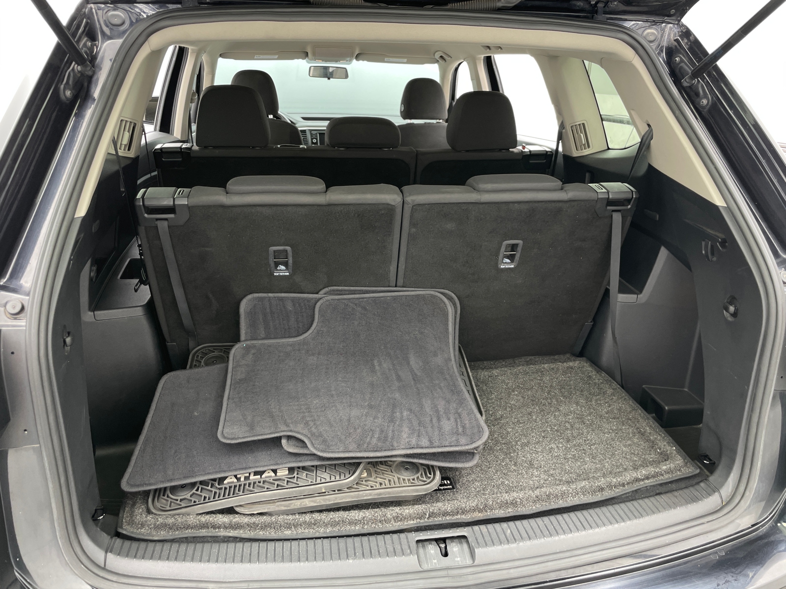 Thumbnail: 2018 Volkswagen Atlas - 7