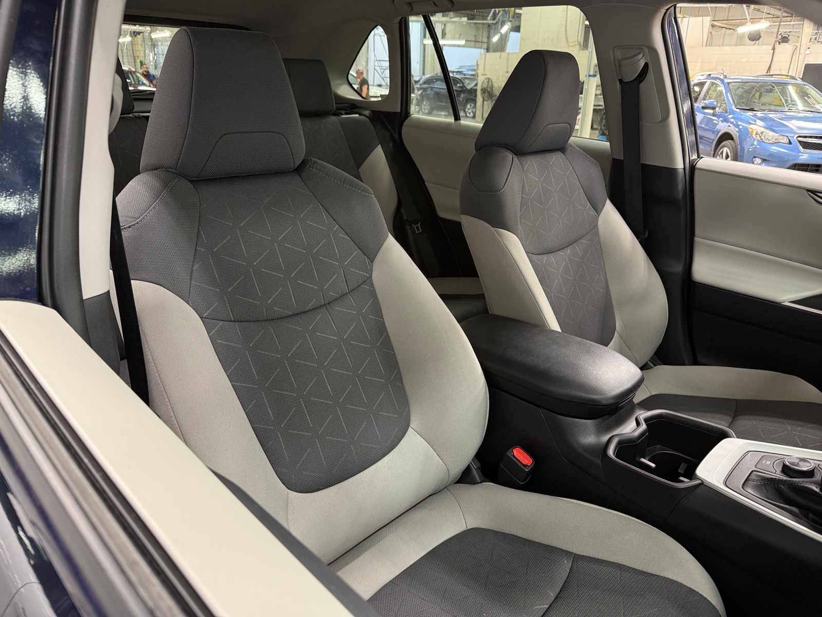 Thumbnail: 2025 Toyota RAV4 - 2