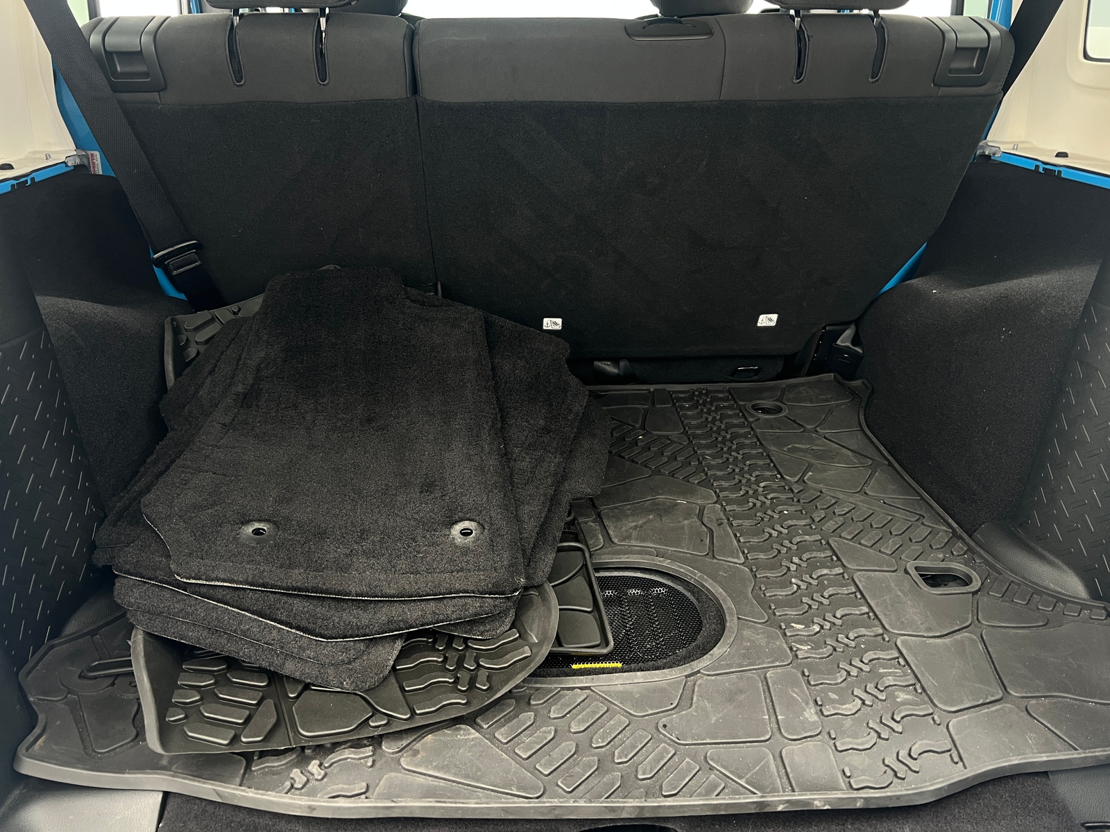 Thumbnail: 2017 Jeep Wrangler - 7