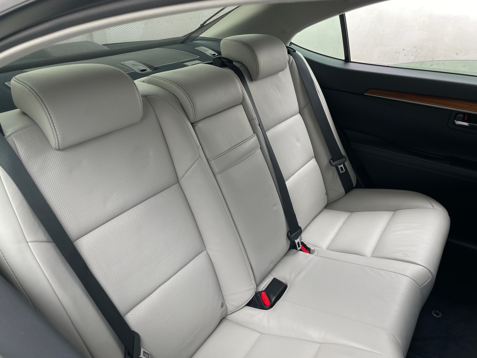 Thumbnail: 2014 Lexus ES - 5