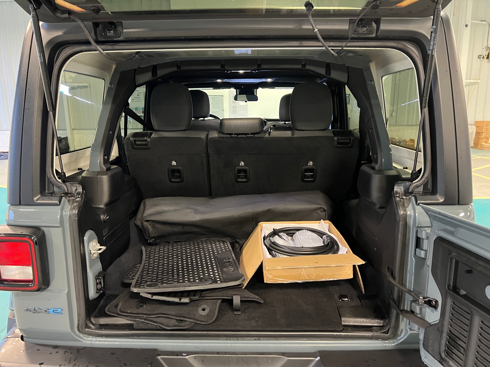 Thumbnail: 2024 Jeep Wrangler - 7