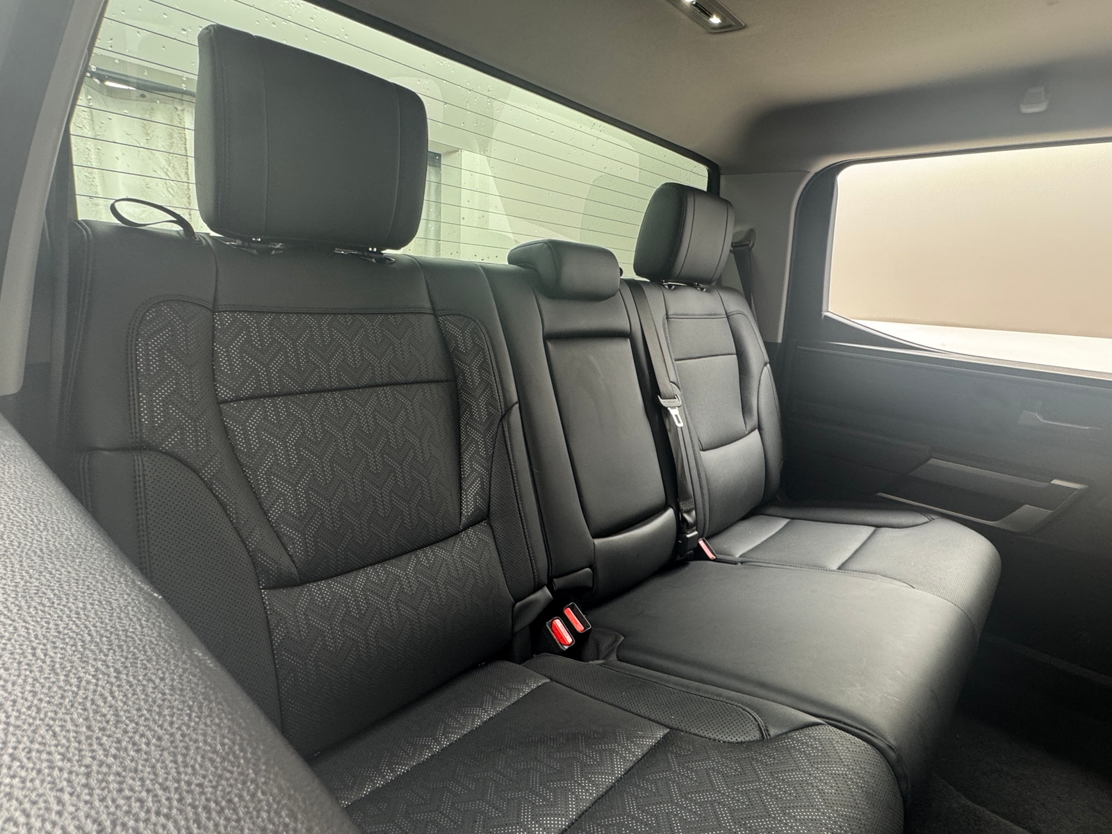 Thumbnail: 2022 Toyota Tundra - 6