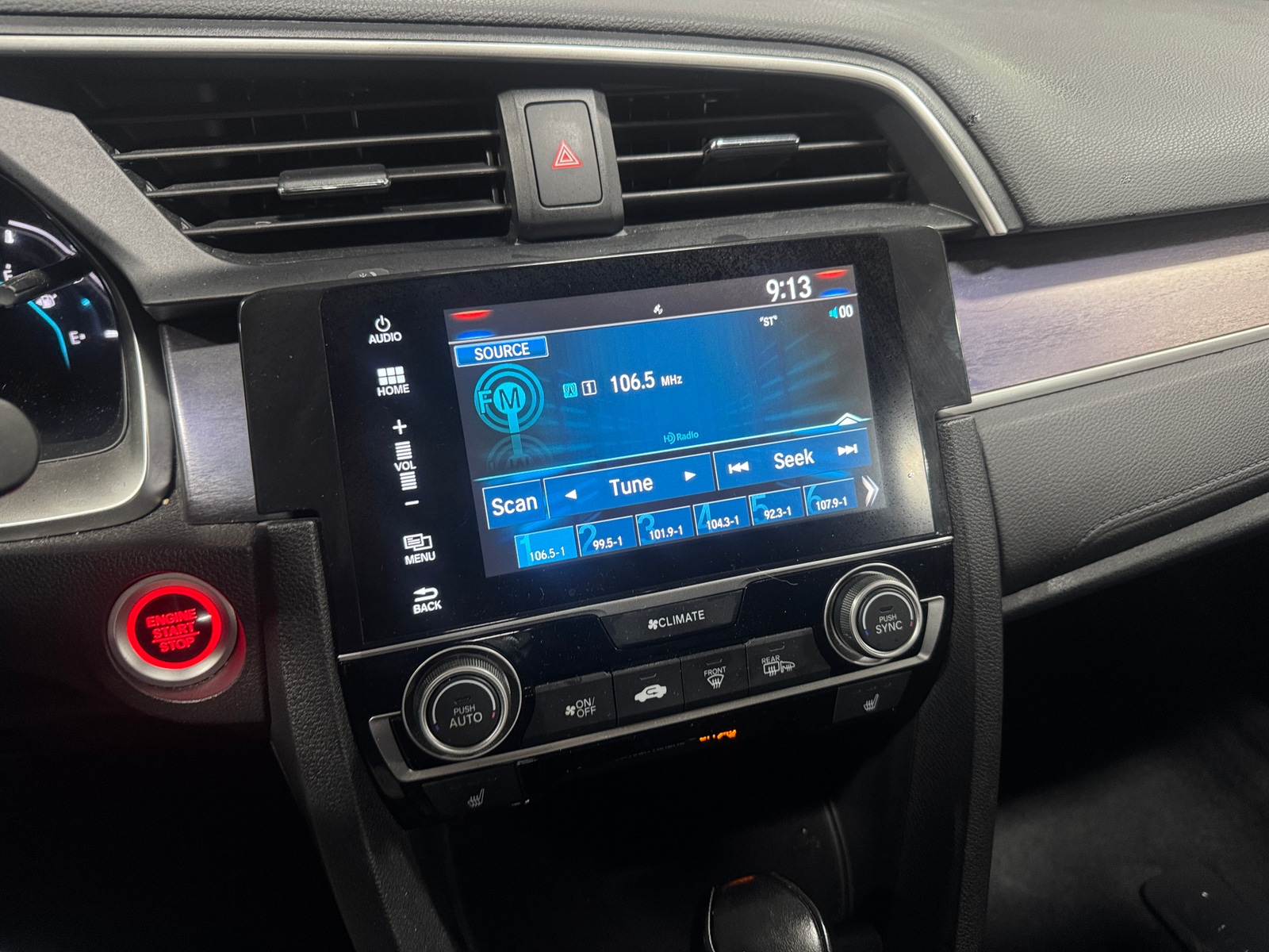 Thumbnail: 2016 Honda Civic - 3