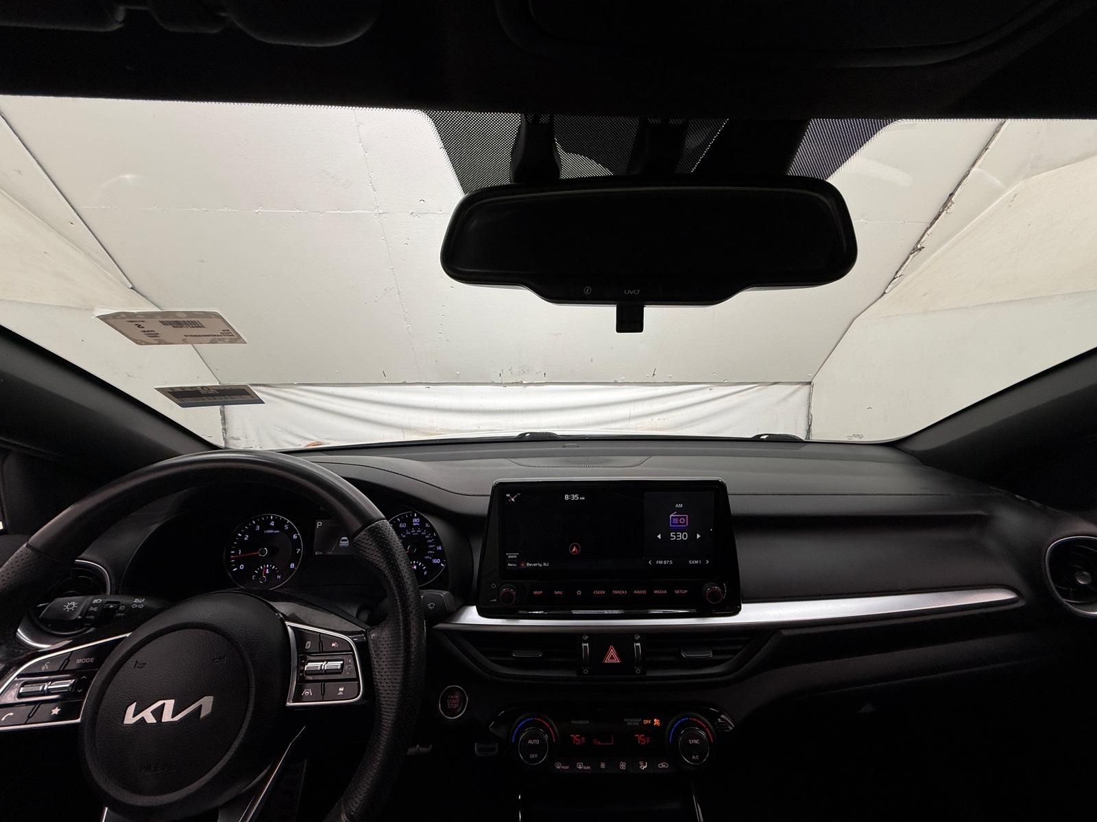 Thumbnail: 2022 Kia Forte - 3