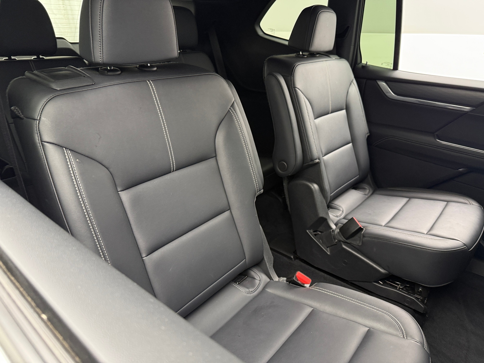 Thumbnail: 2024 GMC Acadia - 5