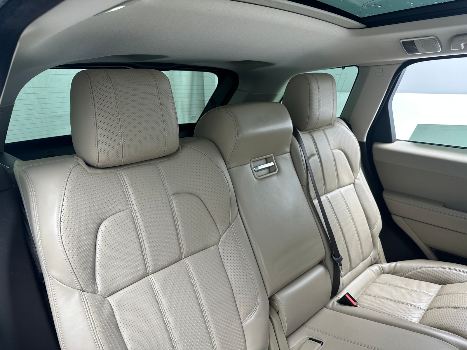 Thumbnail: 2017 Land Rover Range Rover Sport - 5