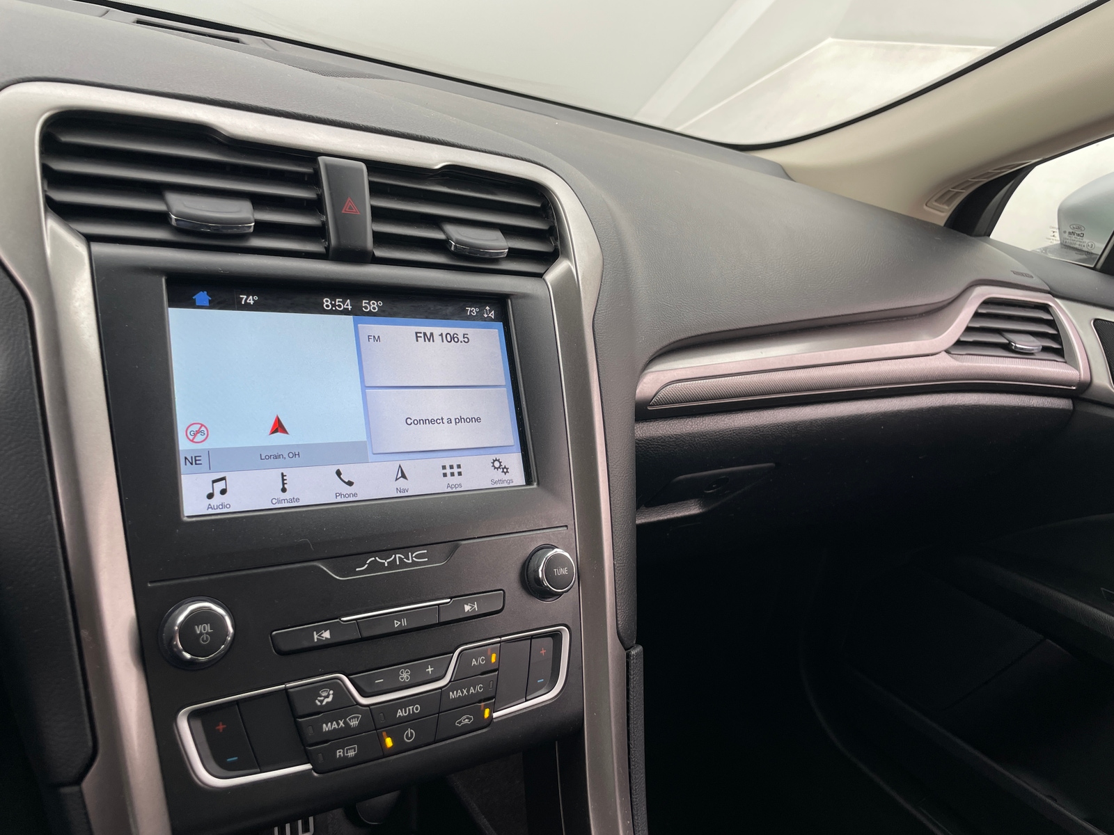 Thumbnail: 2019 Ford Fusion - 4