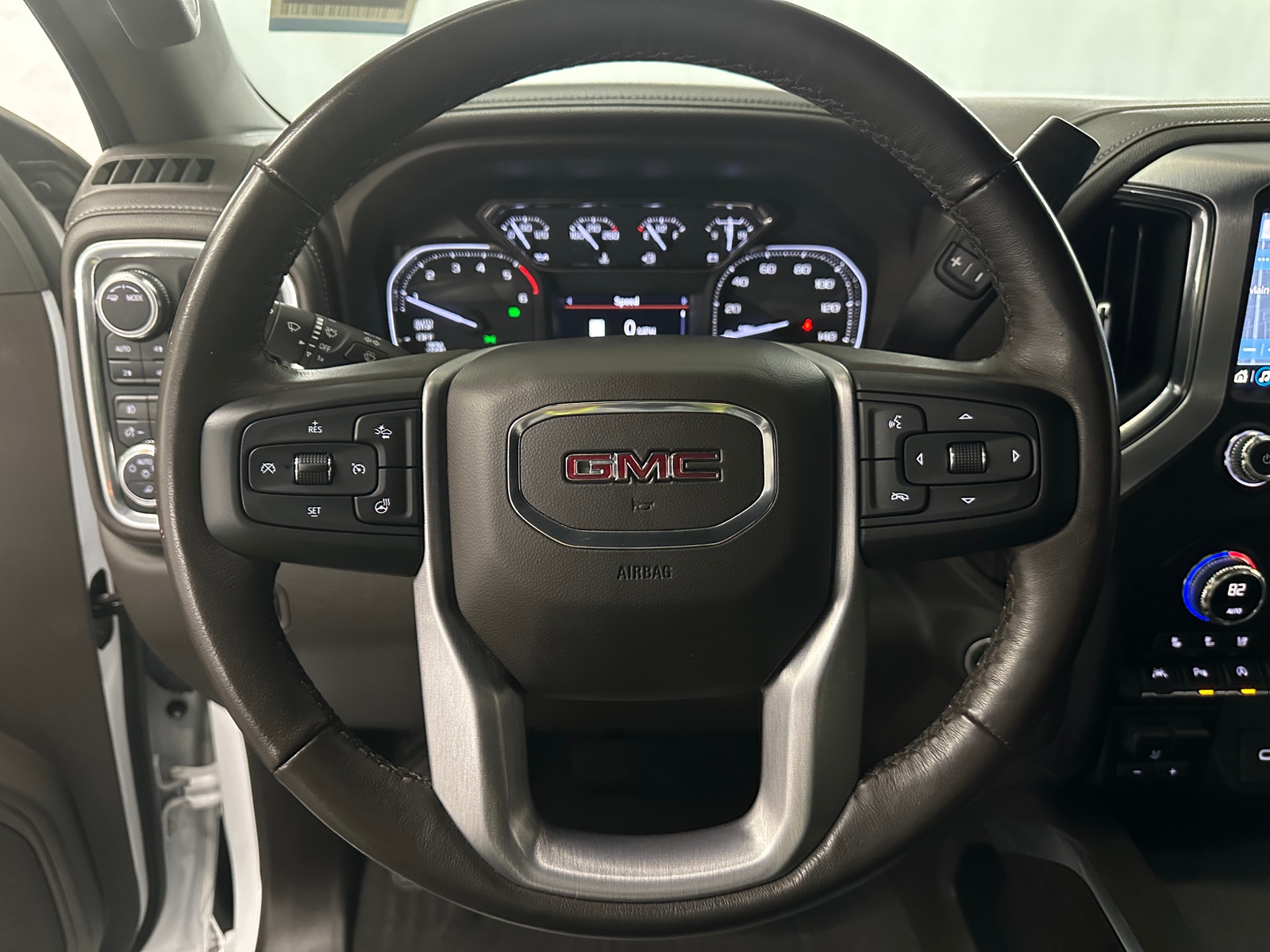 Thumbnail: 2022 GMC Sierra 1500 - 4