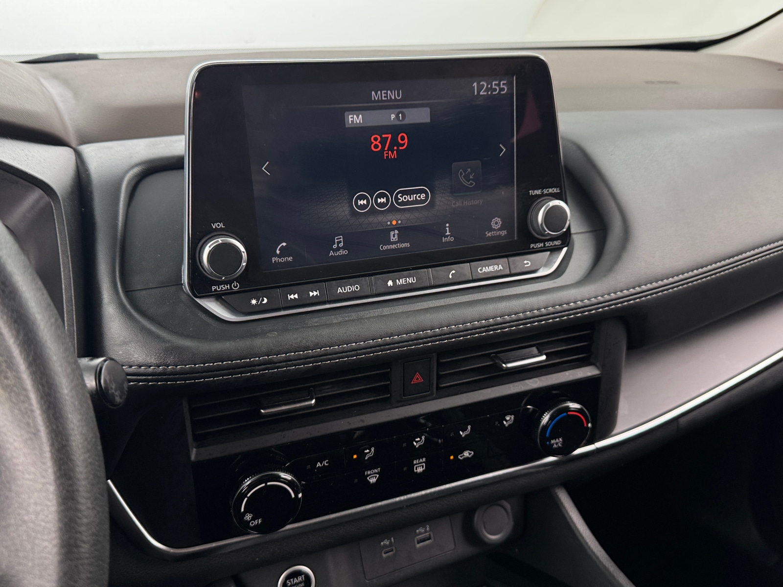 Thumbnail: 2023 Nissan Rogue - 4