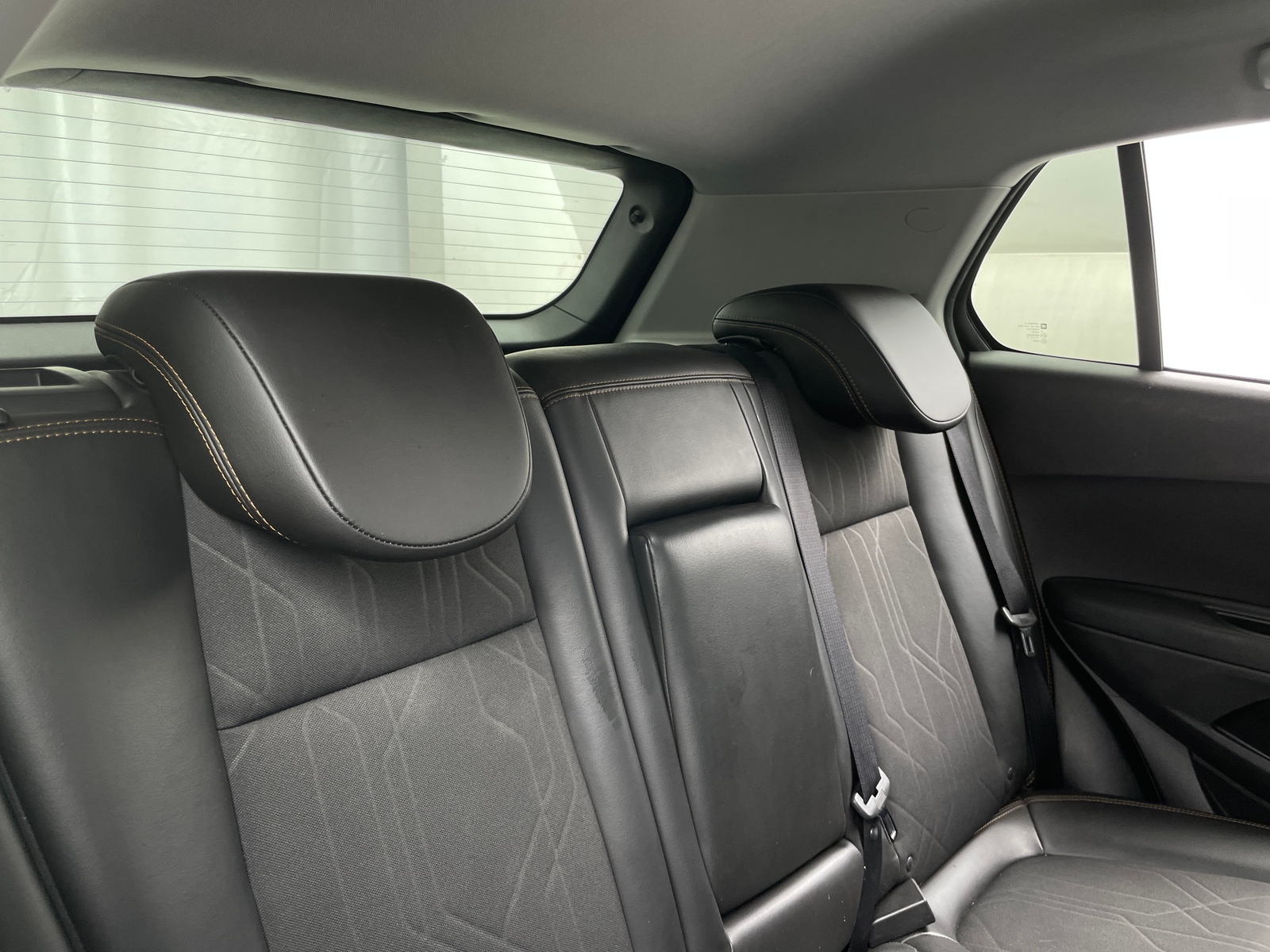 Thumbnail: 2017 Chevrolet Trax - 6