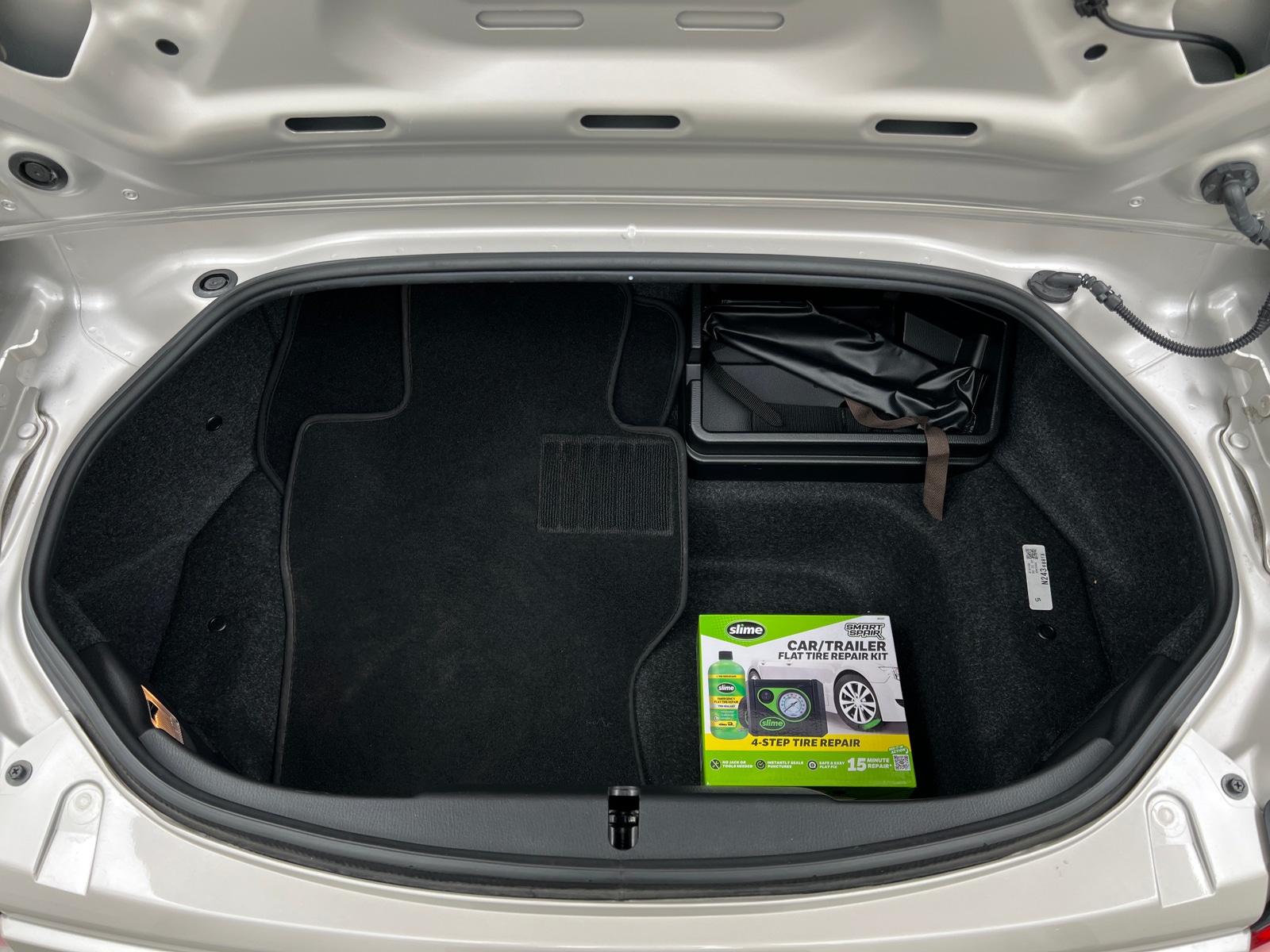 Thumbnail: 2023 Mazda MX-5 Miata - 5