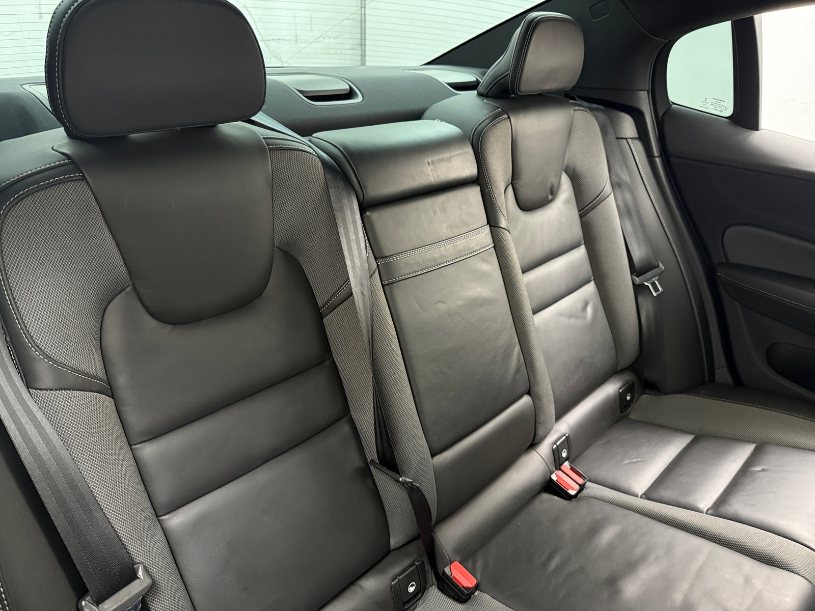 Thumbnail: 2019 Volvo S60 - 5