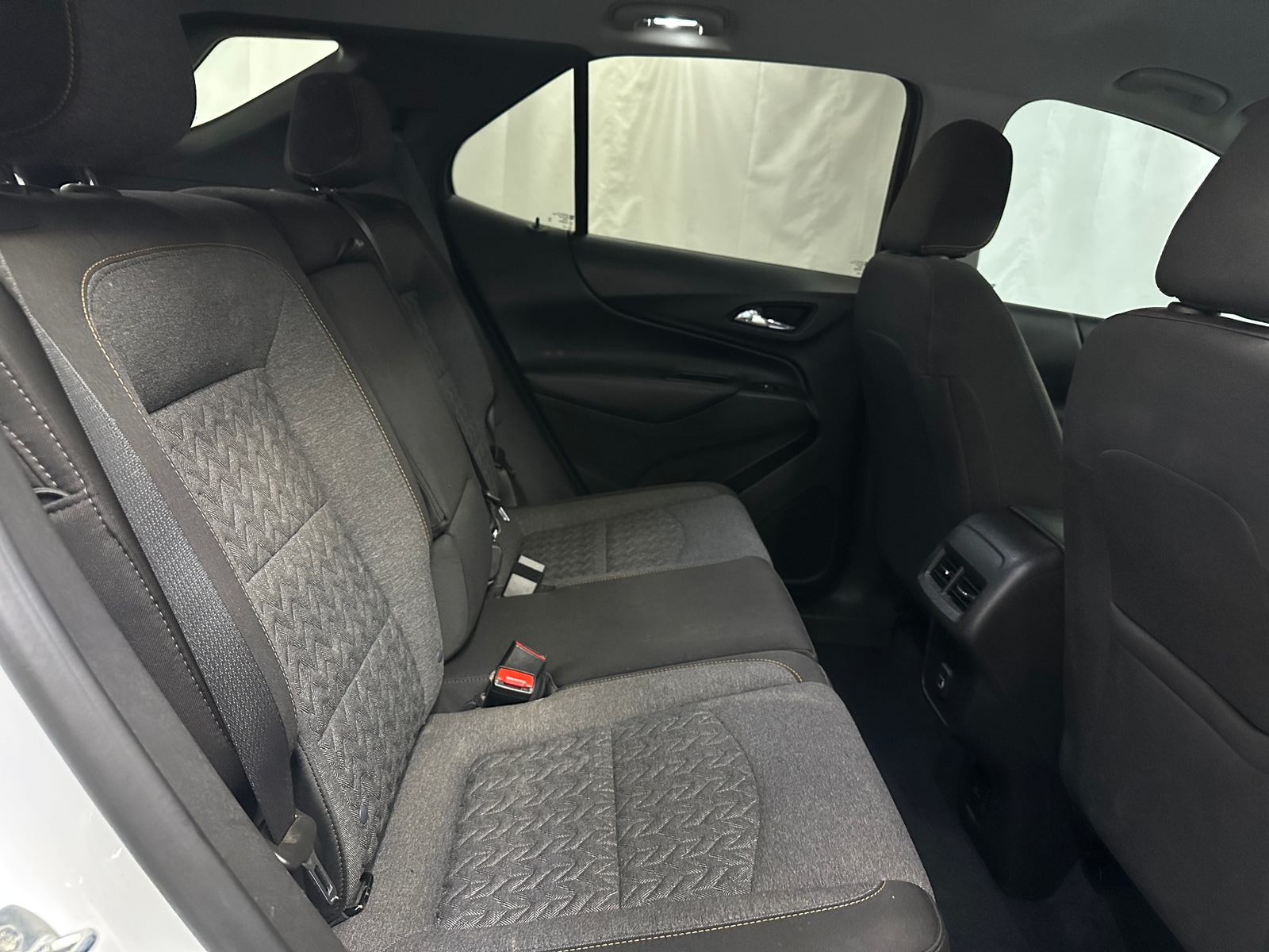 Thumbnail: 2022 Chevrolet Equinox - 6