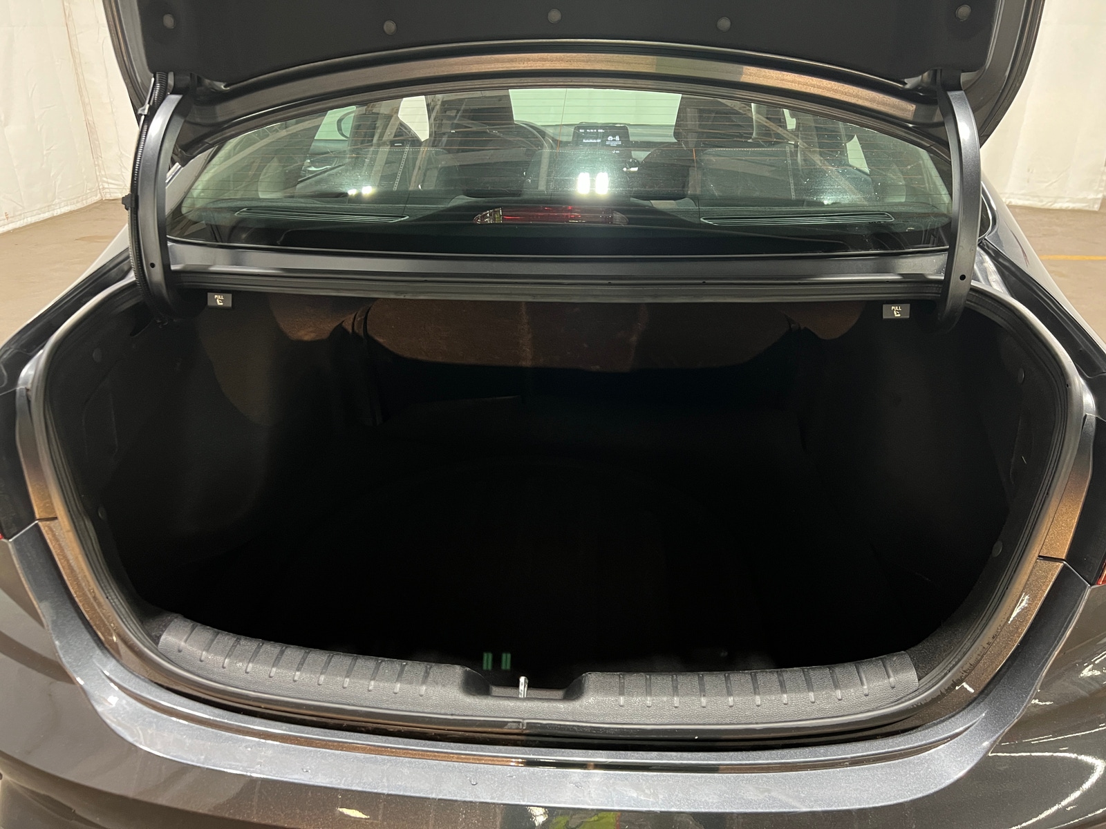 Thumbnail: 2024 Kia Forte - 7