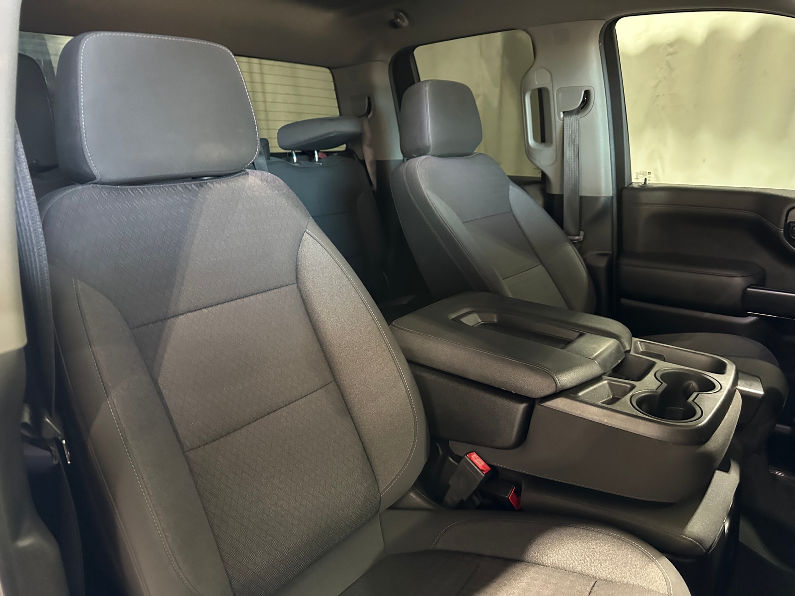 Thumbnail: 2022 GMC Sierra 1500 - 2