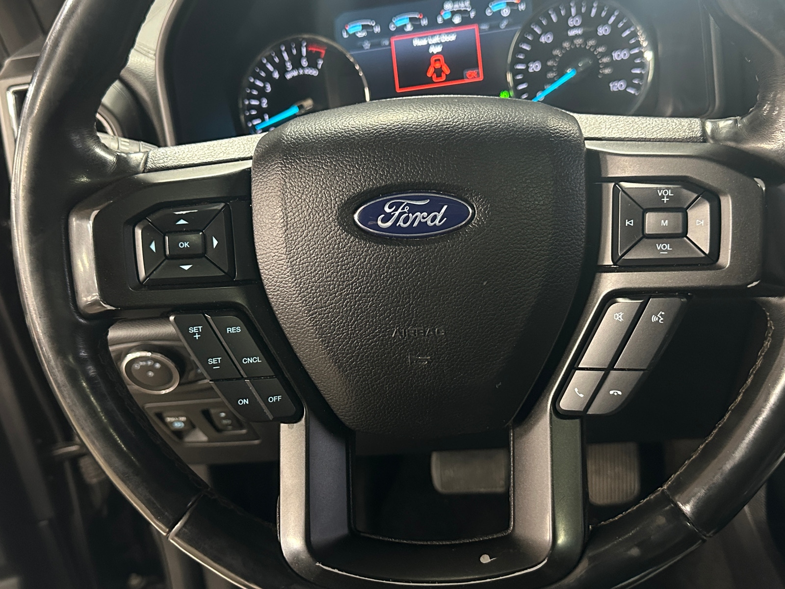 Thumbnail: 2018 Ford Expedition MAX - 4