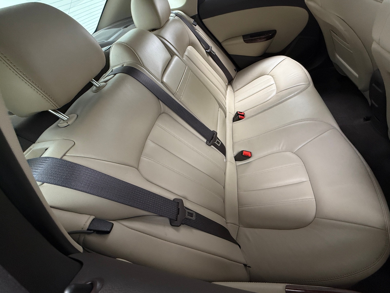 Thumbnail: 2013 Buick Verano - 6