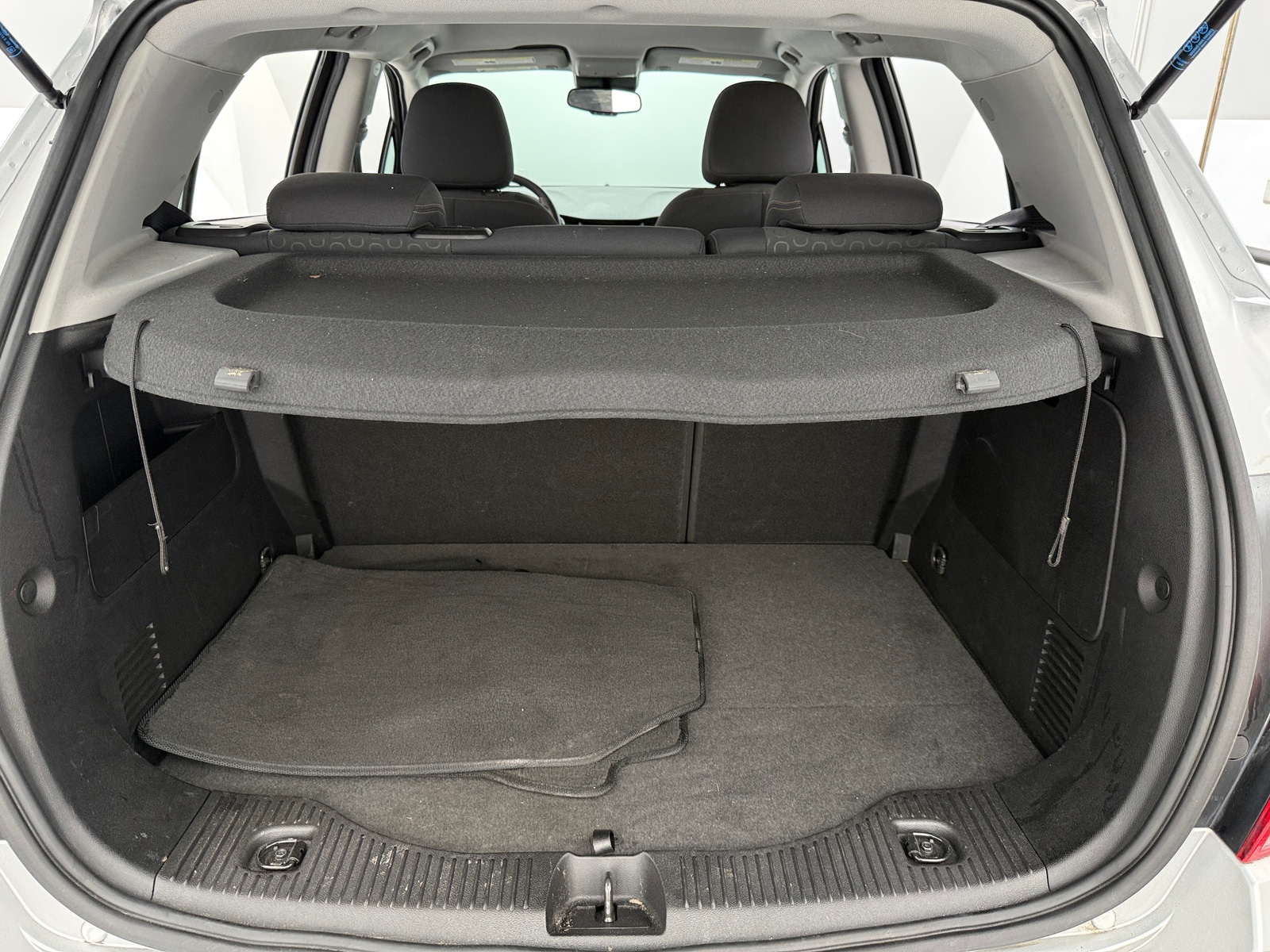 Thumbnail: 2017 Chevrolet Trax - 7